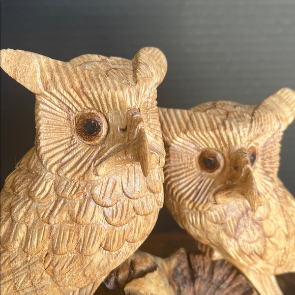 “hoo” Loves Owls 101: Hand-Carved Twin Owls on Natural Wood Base-by Yudi Suardi - Picture 3 of 7